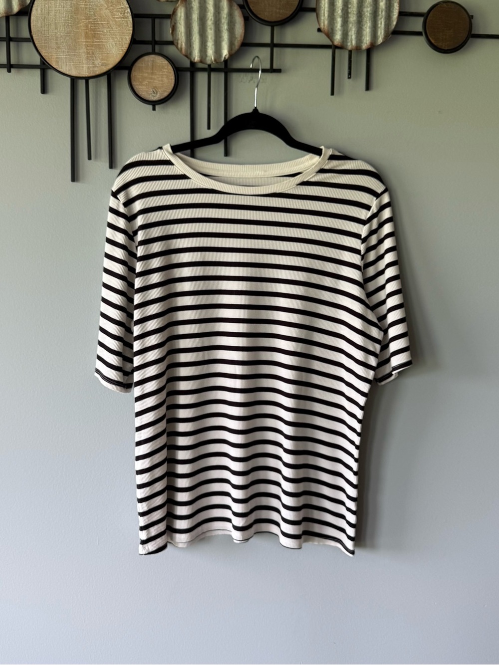 Nine West Black and White Striped Ribbed Top 1X